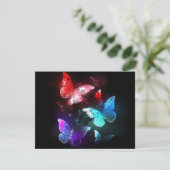 Drei glühende Schmetterlinge im Hintergrund Save The Date (Stehend Vorderseite)