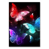 Drei glühende Schmetterlinge im Hintergrund Tischnummer (Vorderseite)