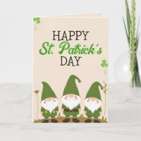 Drei grüne Gnome mit Kleeblättern St Patrick's Day