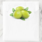 Drei grüne Oliven Ovaler Aufkleber (Tasche)