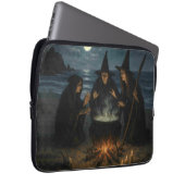 Drei Hexen Brew Cauldron Vollmond Strand Laptopschutzhülle (Vorne Rechts)