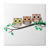 Drei Hügel auf einer Baumzweig niedlich zeichnend Fliese (Vorderseite)