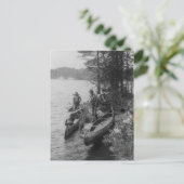 Drei Jäger mit Kanus an der Küste Postkarte (Stehend Vorderseite)