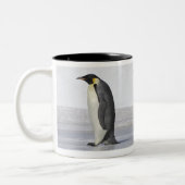 Drei Kaiser-Pinguine, Schnee-Hügel-Insel Zweifarbige Tasse (Links)