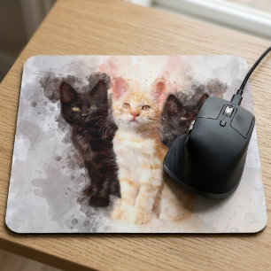Drei Kätzchen niedlich und schön im Wasser Mousepad