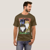 Drei Katzen mit Höflichkeit T-Shirt (Vorne ganz)