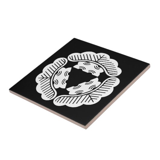 Drei Kiefern Fliese (Seite)