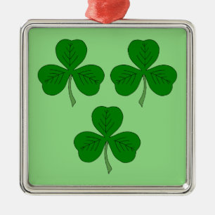 Drei Kleeblätter Ornament Aus Metall