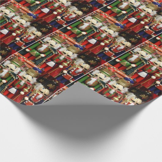 Drei kluge Cracker - Nutcracker Soldiers Geschenkpapier (Ecke)