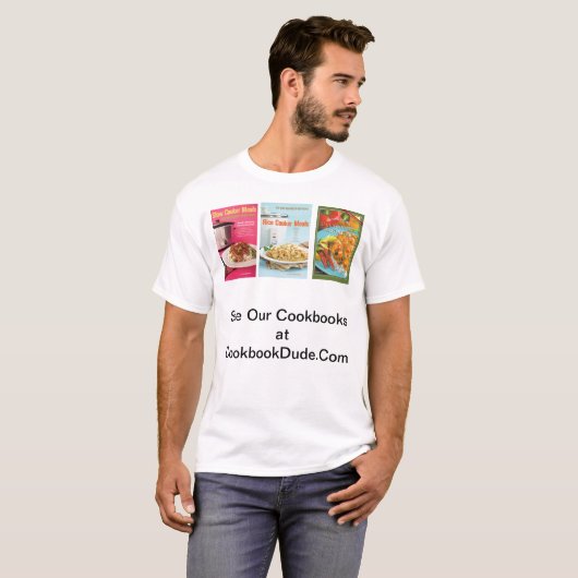 drei Kochbücher an CookBookDude.Com T-Shirt (Vorne ganz)