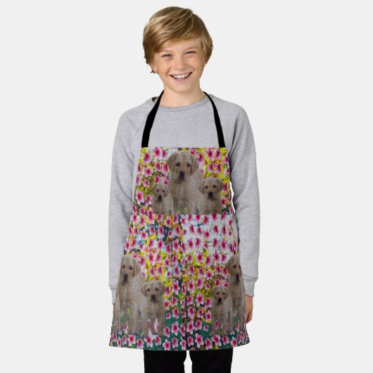 Drei Labrador Welpen Ölfarbe, Kinder Schürze (Getragen)