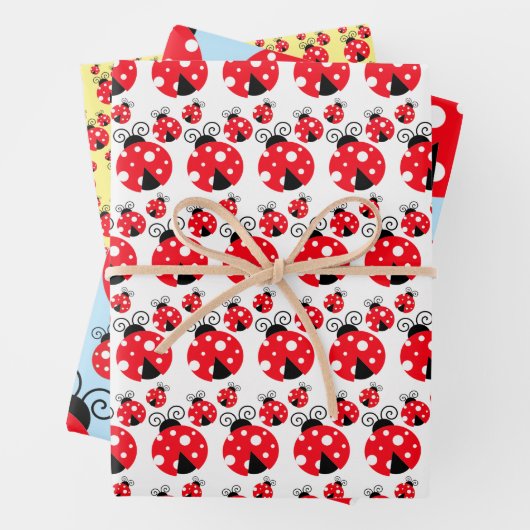 Drei Ladybugs Design Wrapping Paper Sheets Geschenkpapier Set (Beispiel)