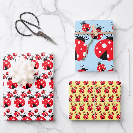Drei Ladybugs Design Wrapping Paper Sheets Geschenkpapier Set (Vorderseite)