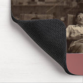 Drei Leute entspannen sich auf dem Dach der 40er J Mousepad (Ecke)