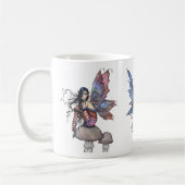 Drei Lila und Blue Fairies von Molly Harrison Kaffeetasse (Links)