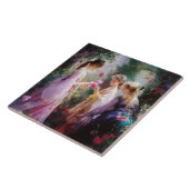 Drei Mädchen spielen im Garten Fliese (Seite)