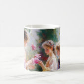 Drei Mädchen spielen im Garten Kaffeetasse (Mittel)