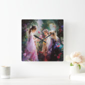 Drei Mädchen spielen im Garten Quadratische Wanduhr (Zuhause)