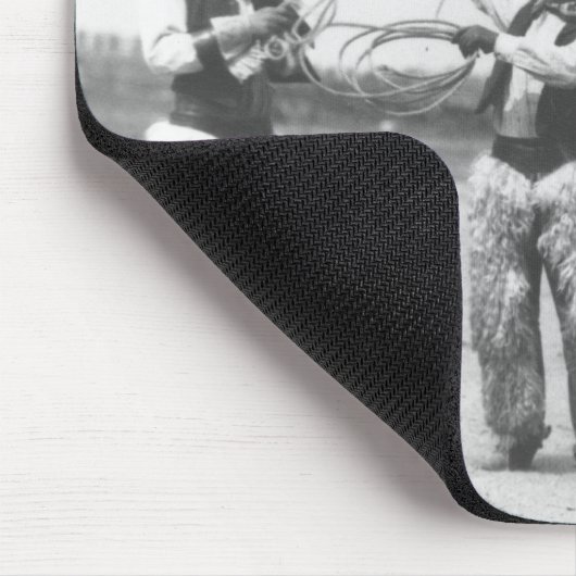 Drei Männer lassoing. Mousepad (Ecke)