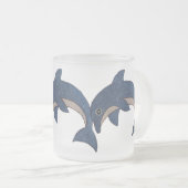 Drei Mattierte Glitzer Look Jumping Blue Delphins Mattglastasse (VorderseiteRechts)