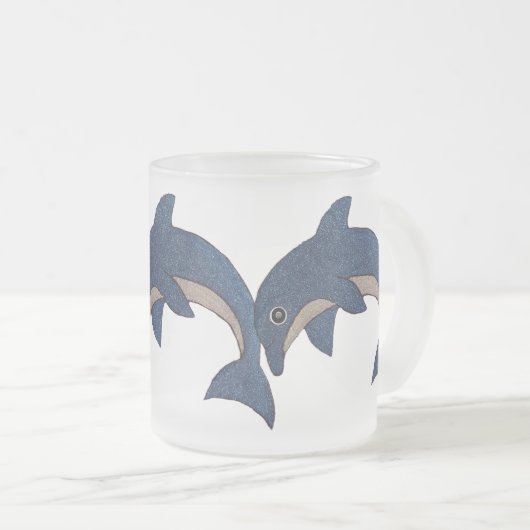 Drei Mattierte Glitzer Look Jumping Blue Delphins Mattglastasse (VorderseiteRechts)