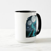 Drei-Mond-Wolf-Aurora - Mystischer Nachthimmel Tasse (VorderseiteRechts)