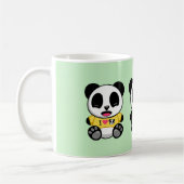 Drei Niedliche kleine Pandas auf Green Kaffeetasse (Links)