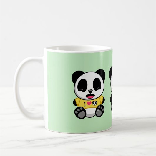 Drei Niedliche kleine Pandas auf Green Kaffeetasse (Links)