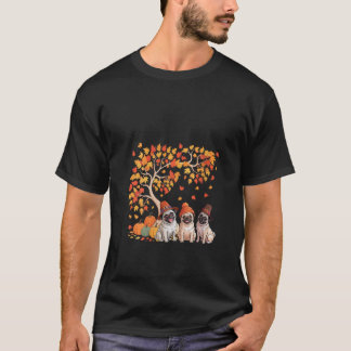 Drei Niedliche Mops Pumpkins unter Herbstbaum T-Shirt