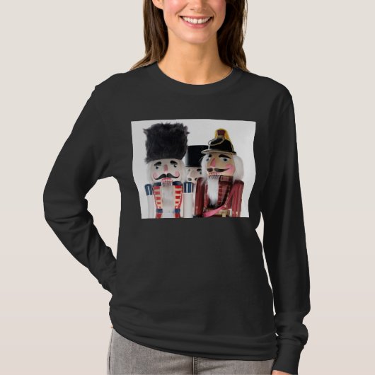 drei Nussknacker Bella Hoodie T-Shirt (Vorderseite)