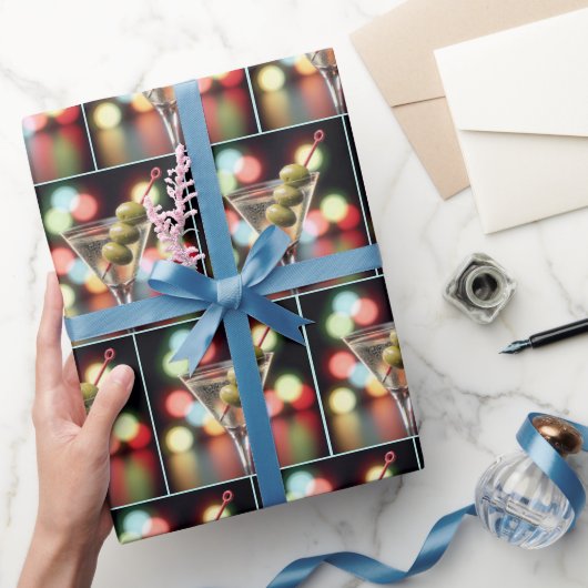 Drei Oliven aus Martini-Glas Geschenkpapier (Schenken)