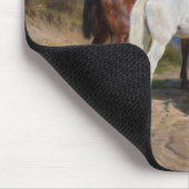 Drei Pferde mit Löwen (von Rosa Bonheur) Mousepad (Ecke)