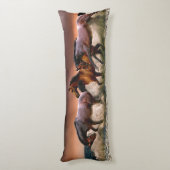 Drei Pferde Trotting im Meer Seitenschläferkissen (Rückseite (Vertikal))