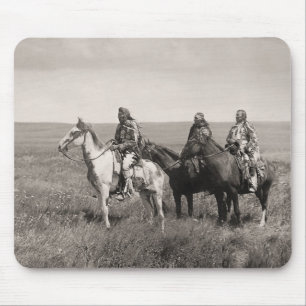 Drei Piegan Blackfeet-Häuptlinge - vintage Mousepad