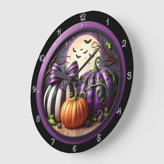 Drei Pumpkins unter Vollmond Große Wanduhr (Winkel)