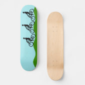 Drei Radfahrer Skateboard (Vorderseite)