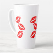 Drei rote Lipstick Kisses mit weißem Muster Gesche Milchtasse (Linke Ecke)