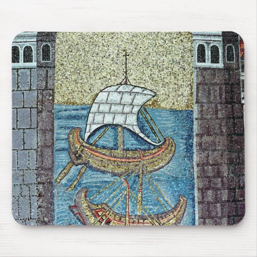 Drei Schiffe, die den Hafen von Ravenna kommen Mousepad (Vorne)