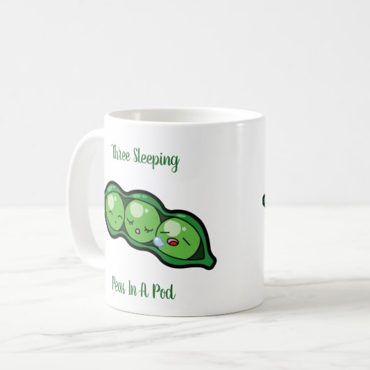 Drei Schlafenerbsen in einer Hülse Kaffeetasse (Vorderseite Links)
