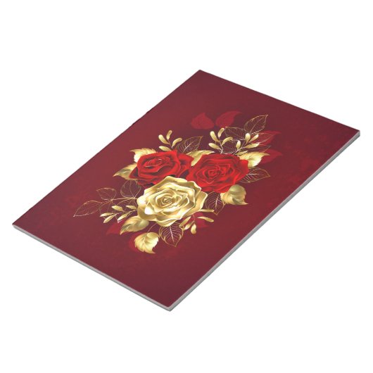 Drei Schmuckstücke Rose Notizblock (angewinkelt)
