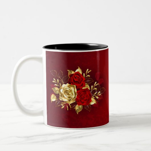 Drei Schmuckstücke Rose Zweifarbige Tasse (Links)
