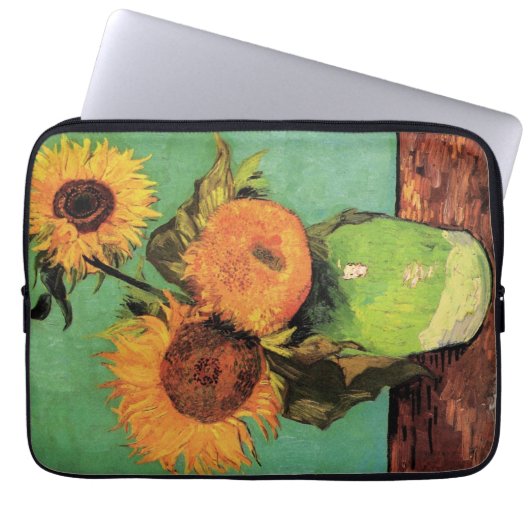 Drei Sonnenblumen in einer Vase von Vincent van Go Laptopschutzhülle (Vorderseite)