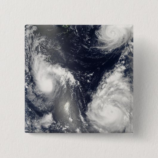 Drei verschiedene Taifune Button (Vorderseite)