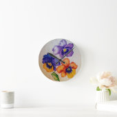 Drei Vintage Pansy-Blume farbige Stifte Runde Wanduhr (Zuhause)