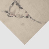 Drei Vögel auf einem Zweig, eine mit Blüten Seidenpapier (Ausschnitt)