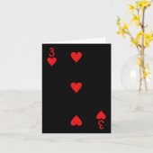 Drei von Karten, die Karten spielen, stehen im Sch (Gelbe Blume)