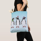 Drei Weihnachtspinguine Illustration Tasche (Von Nahem)