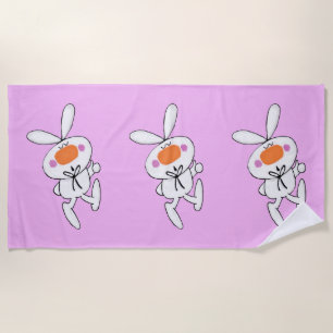 Drei weiße Strümpfe Cartoon Bunnies Rosy Cheeks Strandtuch