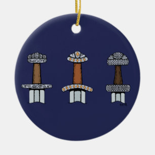 Drei Wiking Sword Hilts Keramikornament