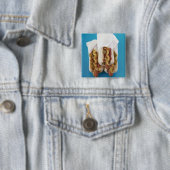 Drei Würstchen in den Brötchen Button (Beispiel)